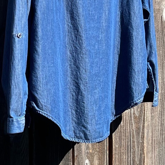 Dip blue button down top size small - Picture 14 of 17